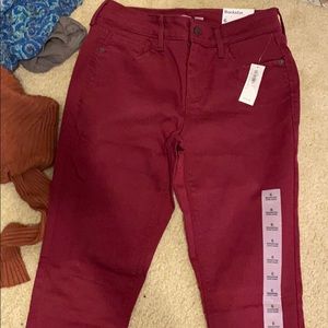 Burgundy size 6 super skinny jeans